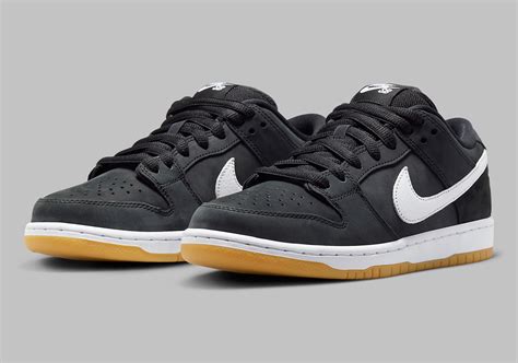 nike sb schuhe sxhwarz low|Nike SB dunks low.